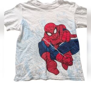 🟥3/15$ T-shirt 4Y Spiderman
